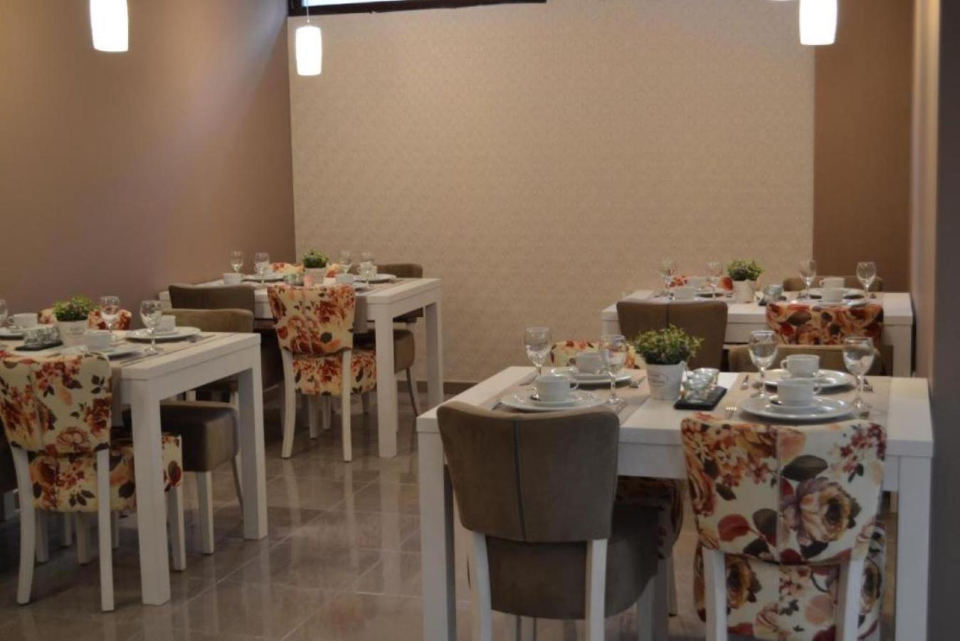 Studio Apartment In Old Town- With Parking 莫斯塔尔 外观 照片