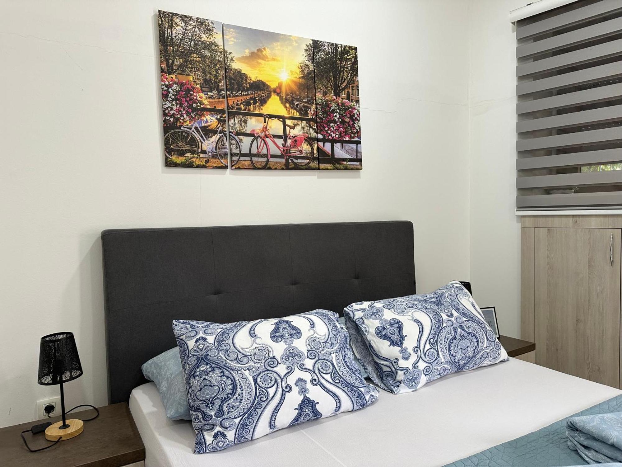 Studio Apartment In Old Town- With Parking 莫斯塔尔 外观 照片