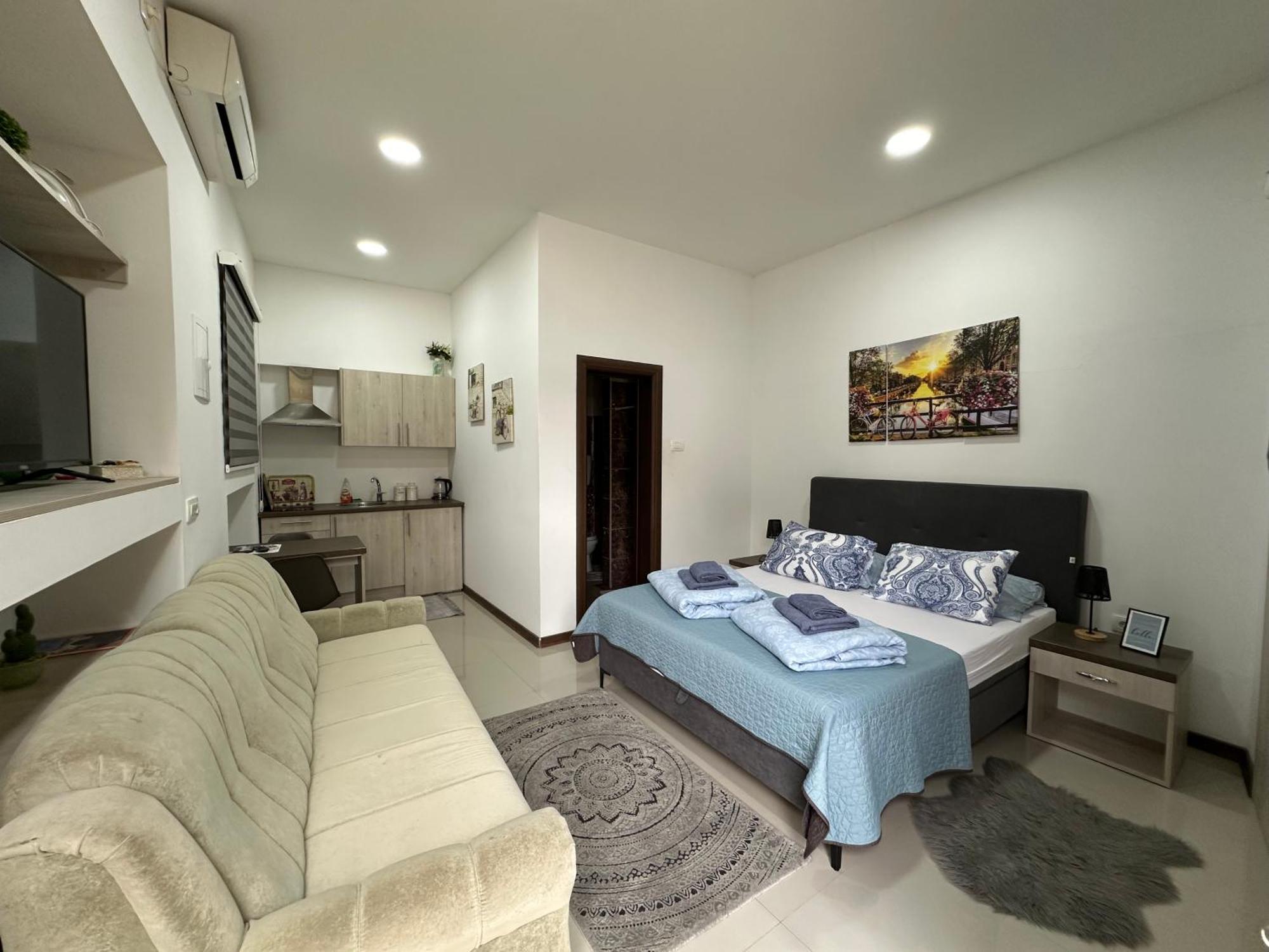 Studio Apartment In Old Town- With Parking 莫斯塔尔 外观 照片